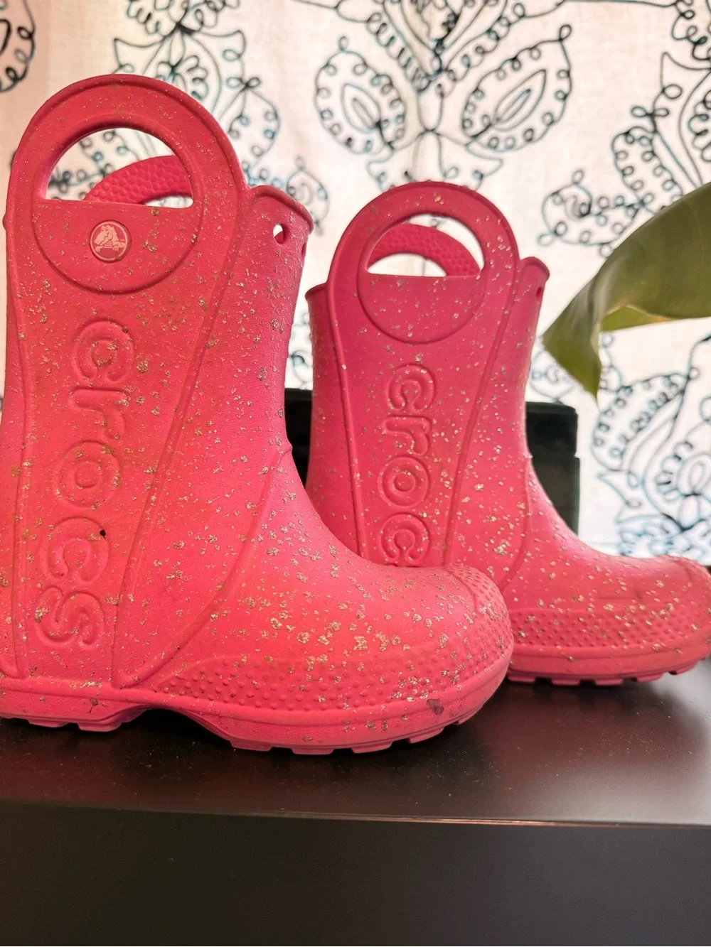 CROCS Kids' Hot Pink Glitter Handle Rain Boots